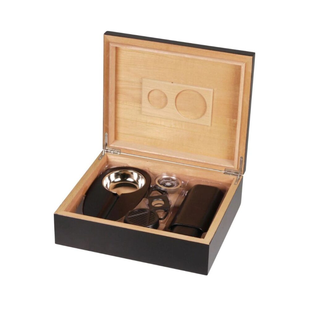 Wooden Humidor with cigar starter kit